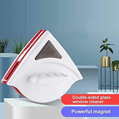 Triangle Magnetic Glass Cleaner